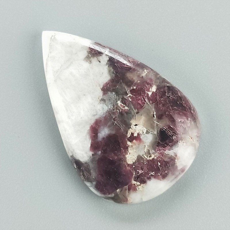 Lepidolite Naturale Forma Goccia Piatto Cabochon Liscio Fatto a Mano 33X21X5mm 5,35gm 1pz
