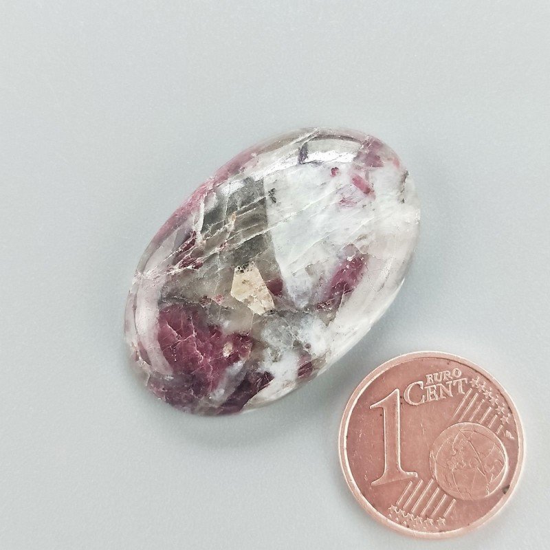 Cabochon di Lepidolite Naturale Ovale, Piatto e Liscio, 30x20x5 mm, 5,50 g, Fatto a Mano