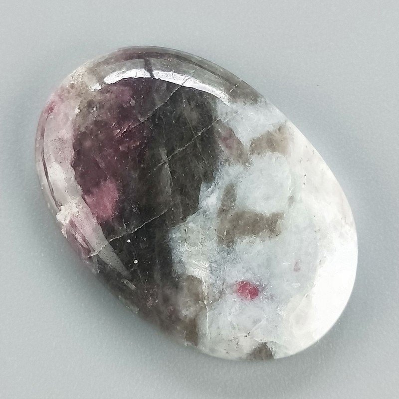 Lepidolite Naturale Forma Ovale Piatto Cabochon Liscio Fatto a Mano 31X21mm 6,52gm 1pz