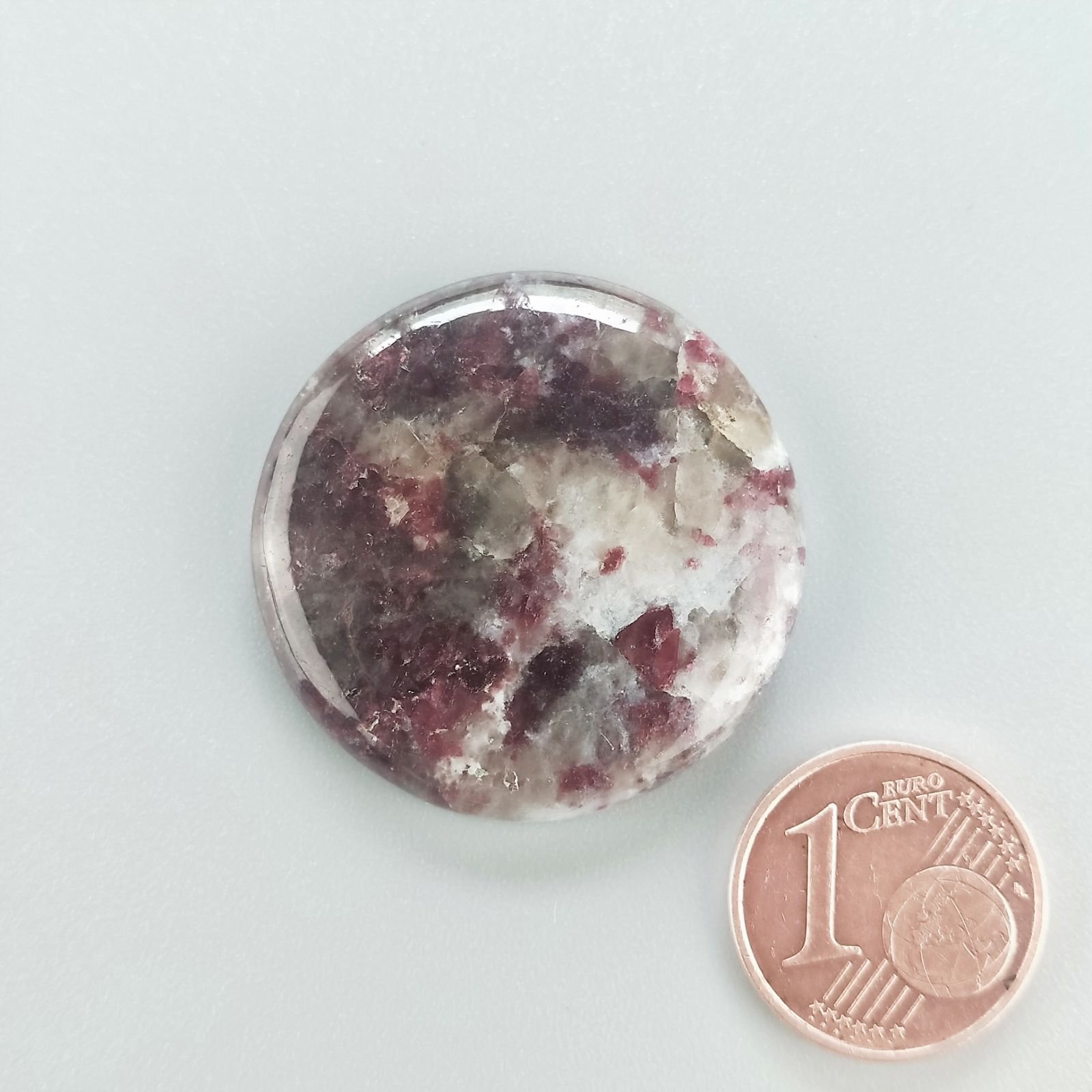 Lepidolite Naturale Forma Tondo Piatto Cabochon Liscio Fatto a Mano 29mm 7,55gm 1pz