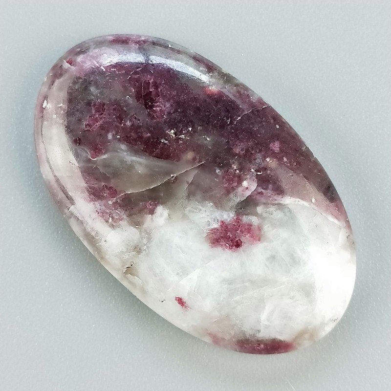 Lepidolite Naturale Forma Ovale Piatto Cabochon Liscio Fatto a Mano 35X21X5mm 6,80gm 1pz