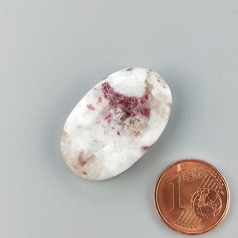 Cabochon di Lepidolite Naturale Ovale, Piatto e Liscio, 28x18x7 mm, 6,35 g, Fatto a Mano