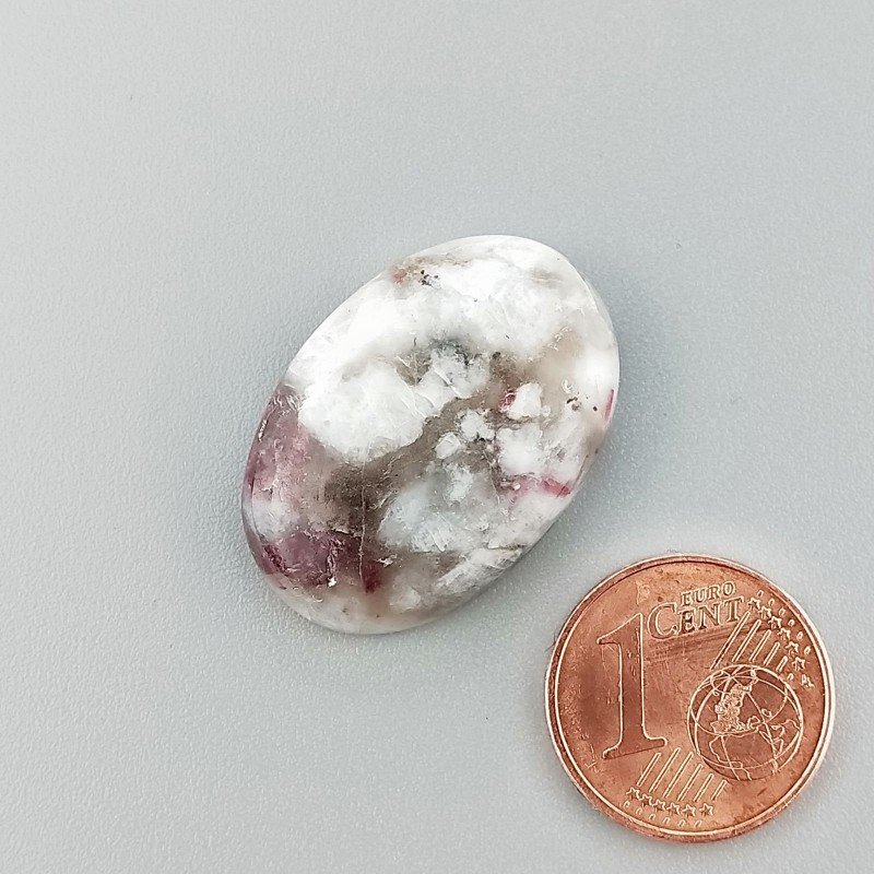 Cabochon di Lepidolite Naturale Ovale, Piatto e Liscio, 25x18x5 mm, 4,10 g, Fatto a Mano