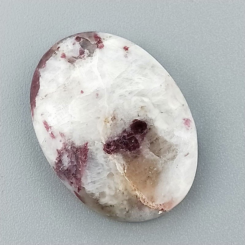 Lepidolite Naturale Forma Ovale Piatto Cabochon Liscio Fatto a Mano 27X20X5mm 5,25gm 1pz