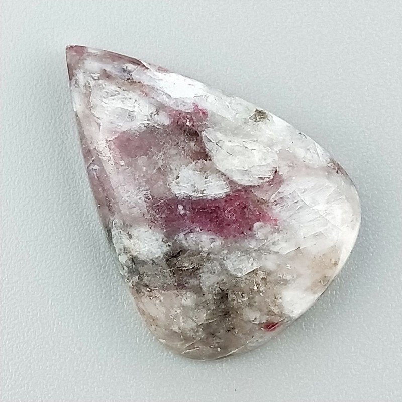 Lepidolite Naturale Forma Goccia Piatto Cabochon Liscio Fatto a Mano 27X19X5mm 4,50gm 1pz