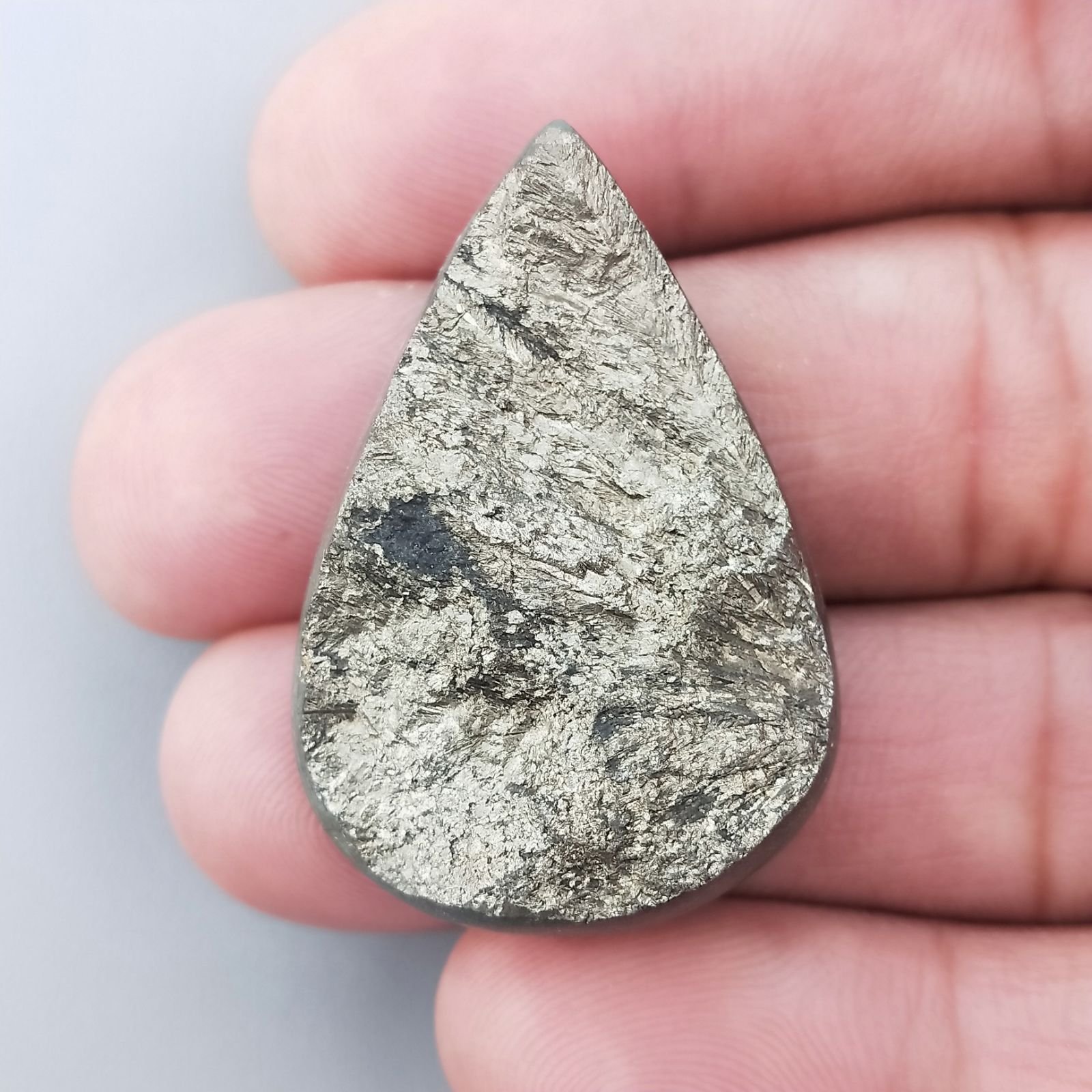 Pirite Grezzo Naturale Forma Goccia Piatto Cabochon Grezzo Lati Lisci Fatto a Mano 38X26X9mm 21,07gm 1pz