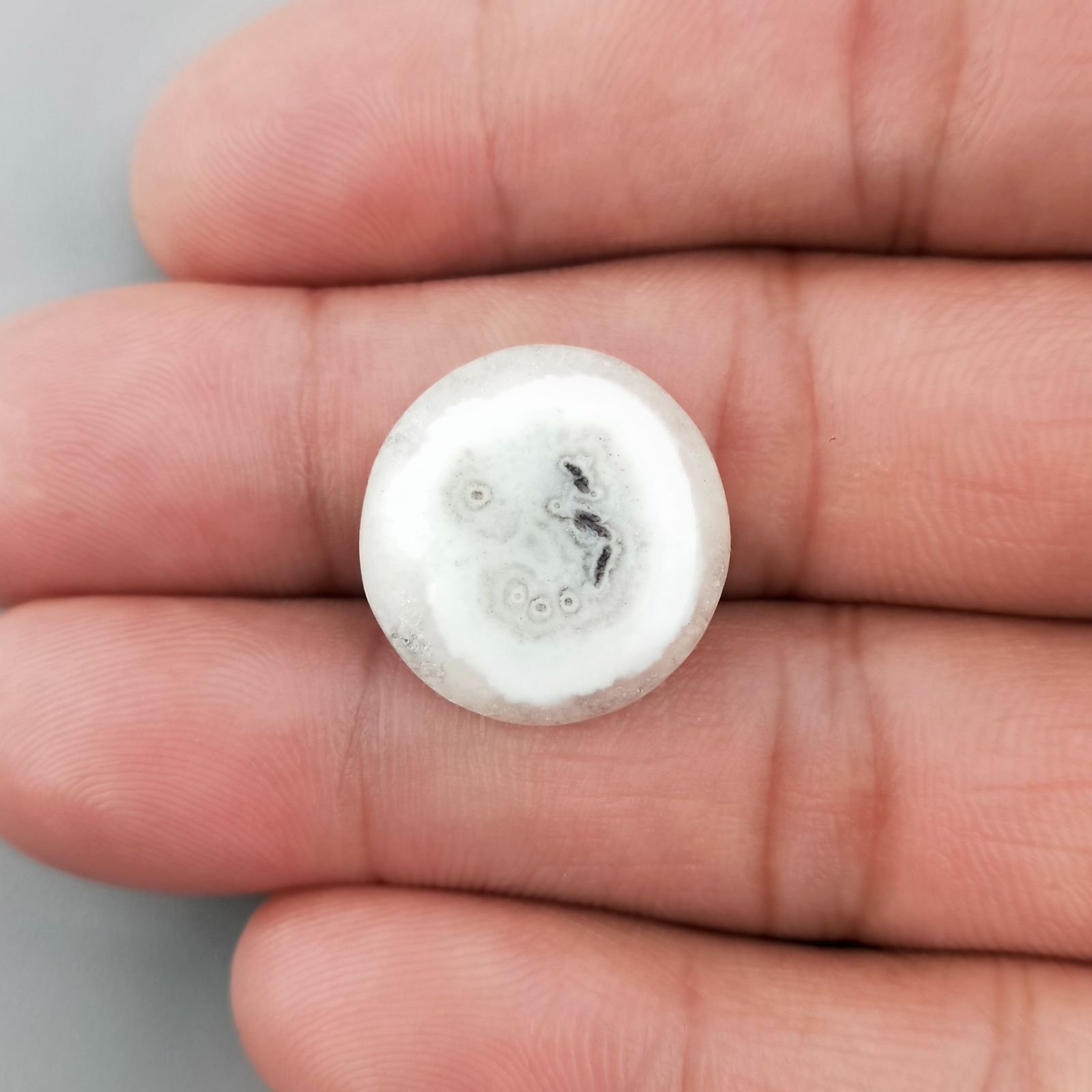 Quarzo Solare Naturale Forma Tondo Piatto Cabochon Liscio Fatto a Mano 19X19X4mm 13,00 Carati 1pz