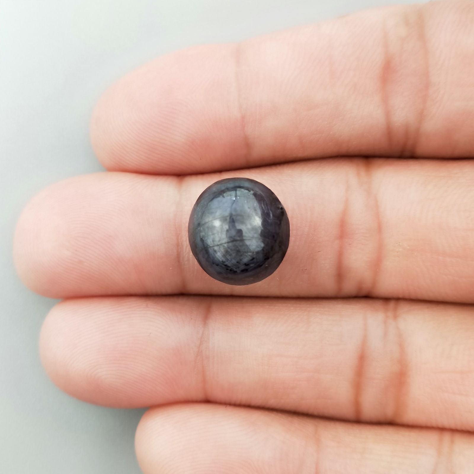 Rubino Stellato Naturale Forma Tondo Piatto Cabochon Liscio Fatto a Mano 13X12X9mm 15,00 Carati 1pz