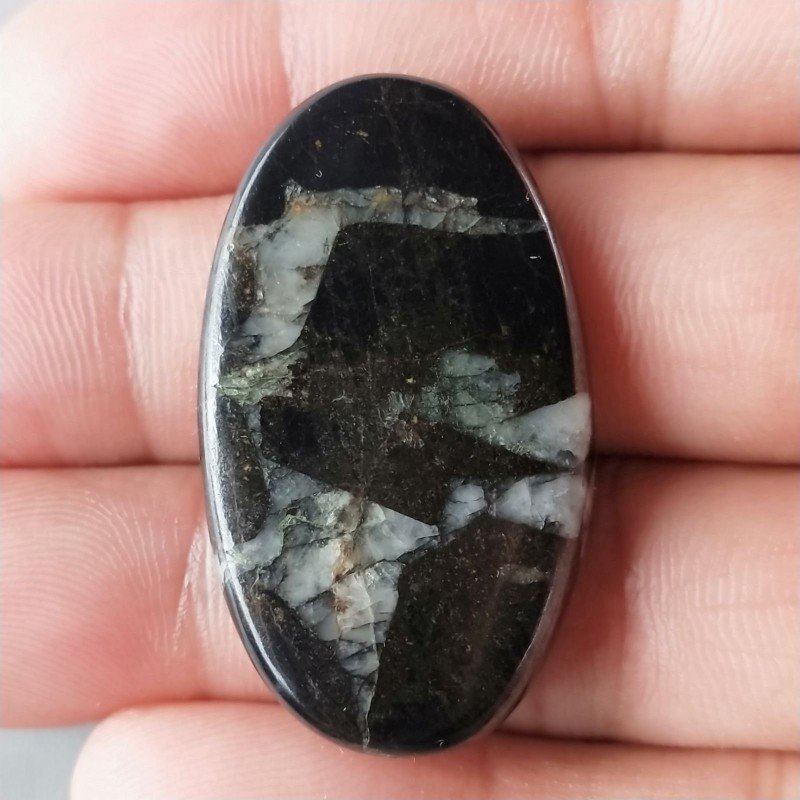 Purpurite Forma Ovale Piatto Cabochon Liscio Fatto a Mano 38X22X6mm 10,10gm 1pz Purpurite Forma Ovale Piatto Cabochon Liscio Fatto a Mano 38X22X6mm 10,10gm 1pz