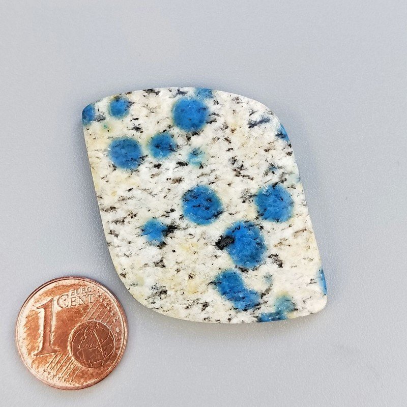 K2 'Raindrop Azurite' Naturale Forma Fantasia Piatto Cabochon Liscio Fatto a Mano 44X29X4mm 9,40gm 1pz