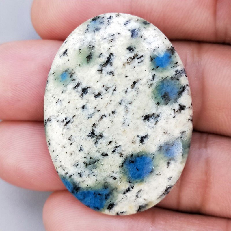 K2 'Raindrop Azurite' Naturale Forma Ovale Piatto Cabochon Liscio Fatto a Mano 41X30mm 10,70gm 1pz