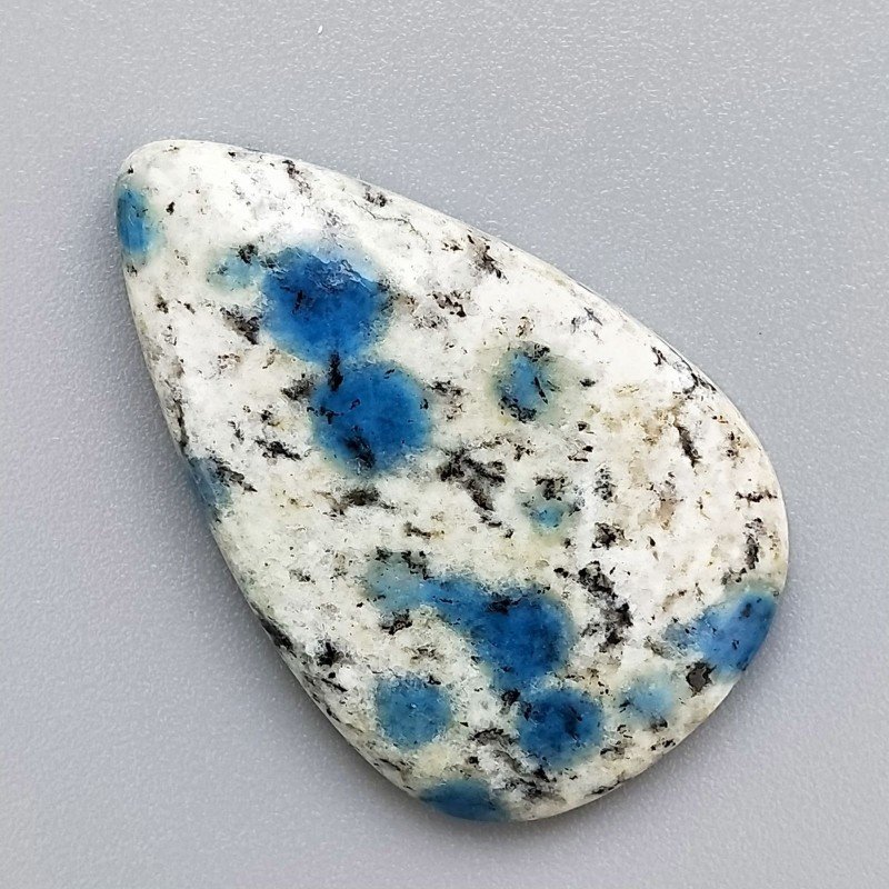 K2 'Raindrop Azurite' Naturale Forma Goccia Piatto Cabochon Liscio Fatto a Mano 37X23mm 6,29gm 1pz