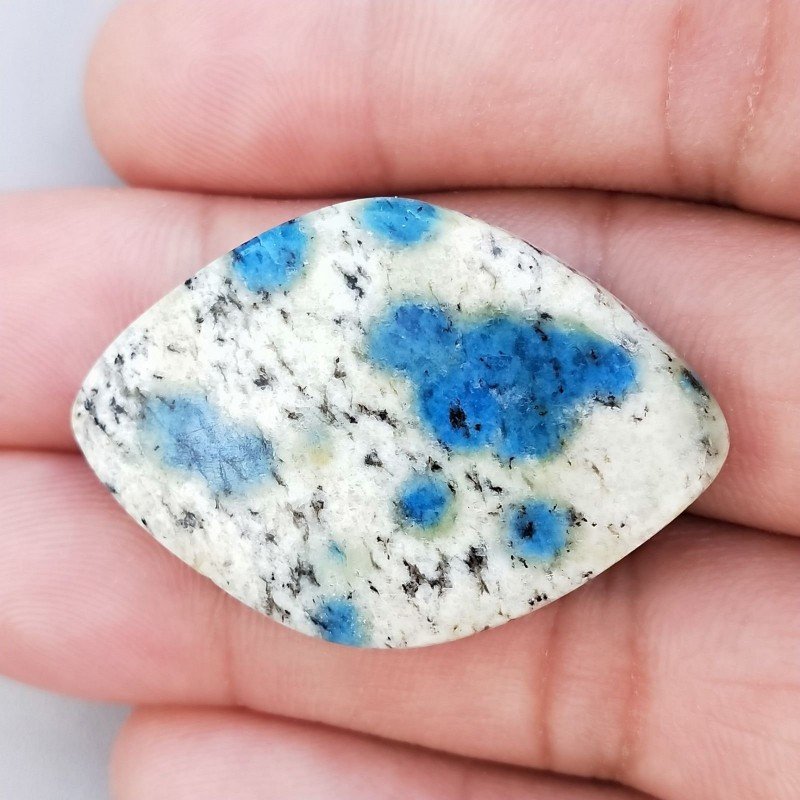 K2 'Raindrop Azurite' Naturale Forma Marquise Piatto Cabochon Liscio Fatto a Mano 38X26X6mm 9,30gm 1pz K2 'Raindrop Azurite' Naturale Forma Marquise Piatto Cabochon Liscio Fatto a Mano 38X26X6mm 9,30gm 1pz