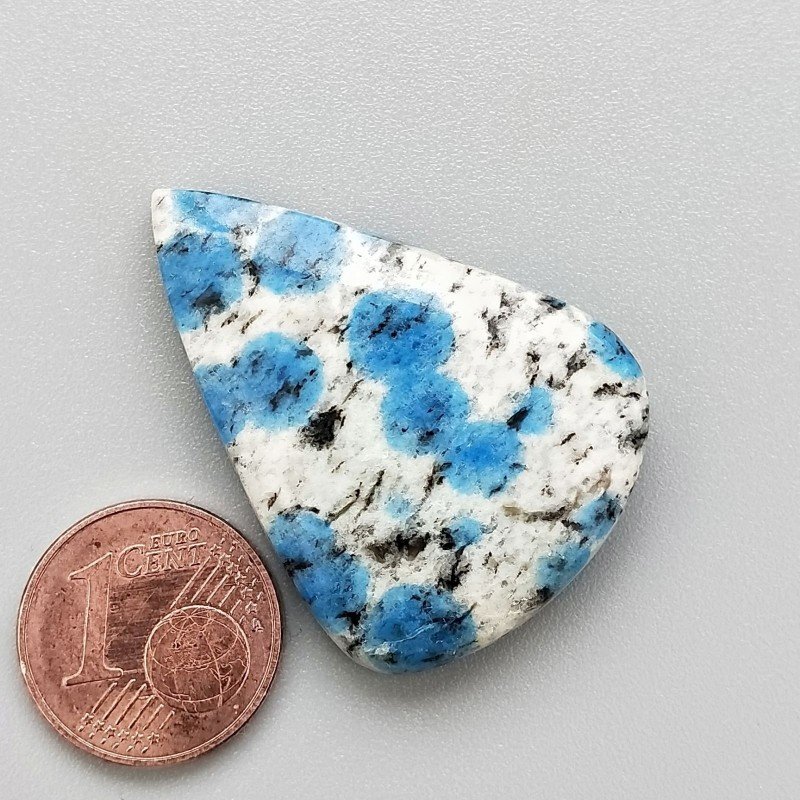 K2 'Raindrop Azurite' Naturale Forma Goccia Piatto Cabochon Liscio Fatto a Mano 35X25X6mm 8,20gm 1pz
