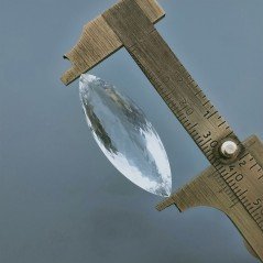 Cristallo Di Rocca Naturale Taglio Marquise Sfaccettata a Mano Gemma Sciolta 37X14X10mm 30,00 Carati 1pz
