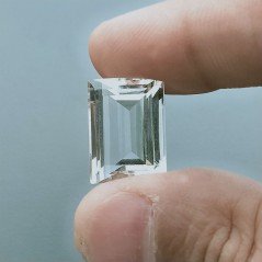 Gemma Sciolta di Cristallo di Rocca Naturale, Taglio Baguette Sfaccettato a Mano, 18x13x9 mm, 17,50+ ct