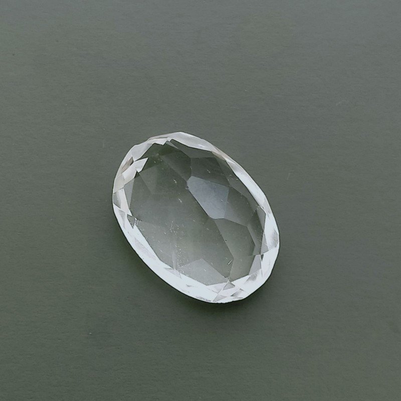 Cristallo Di Rocca Naturale Taglio Ovale Sfaccettata a Mano Gemma Sciolta 16X11X8mm 9,50 Carati 1pz
