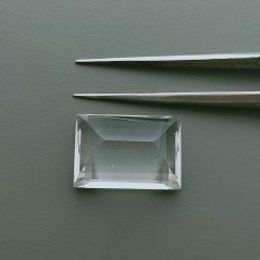 Gemma Sciolta di Cristallo di Rocca Naturale, Taglio Baguette Sfaccettato a Mano, 18x13x8 mm, 17+ ct