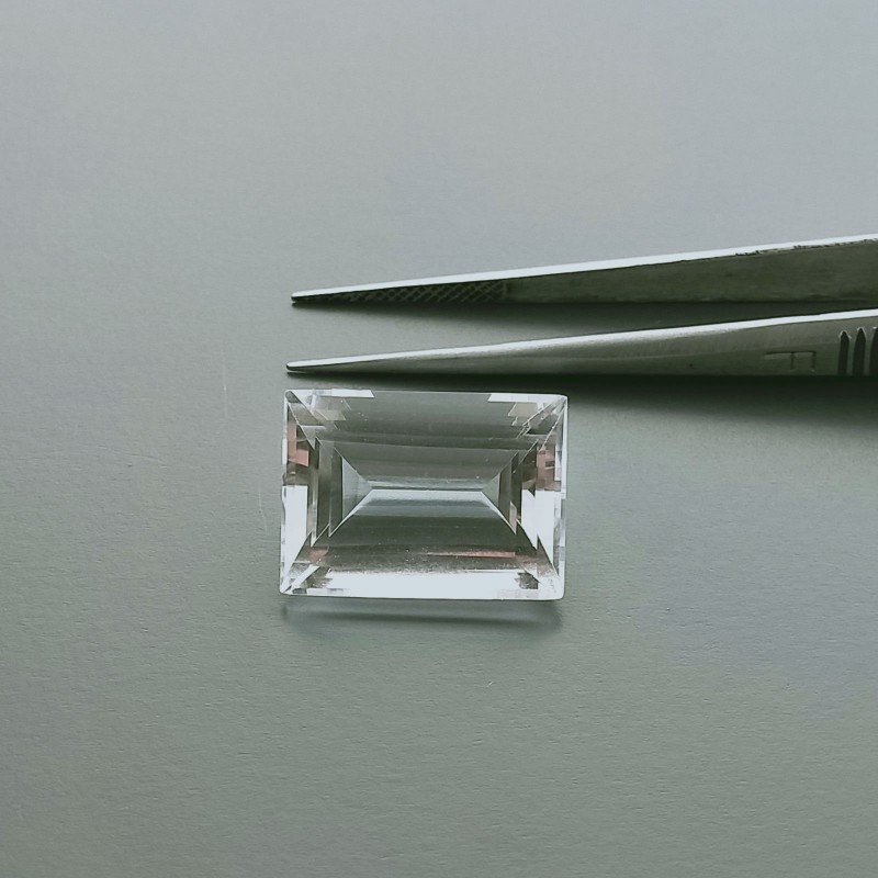Cristallo Di Rocca Naturale Taglio Baguette Sfaccettata a Mano Gemma Sciolta 18X13X8mm 15+ Carati 1pz