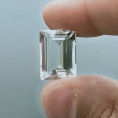 Gemma Sciolta di Cristallo di Rocca Naturale, Taglio Baguette Sfaccettato a Mano, 18x13x8 mm, 15+ ct