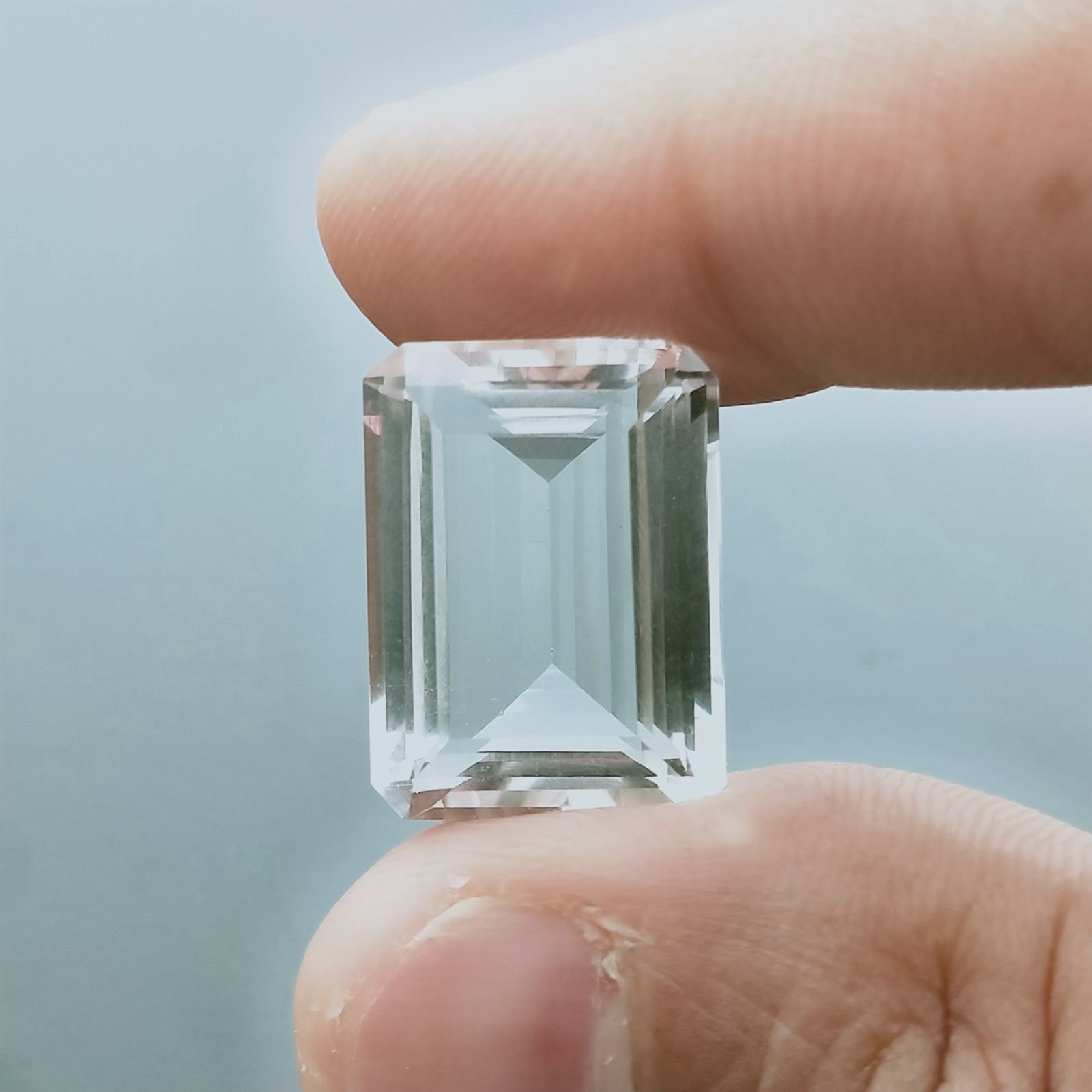 Cristallo Di Rocca Naturale Taglio Smeraldo Ottagono Sfaccettata a Mano Gemma Sciolta 20X14X9mm 20+ Carati 1pz