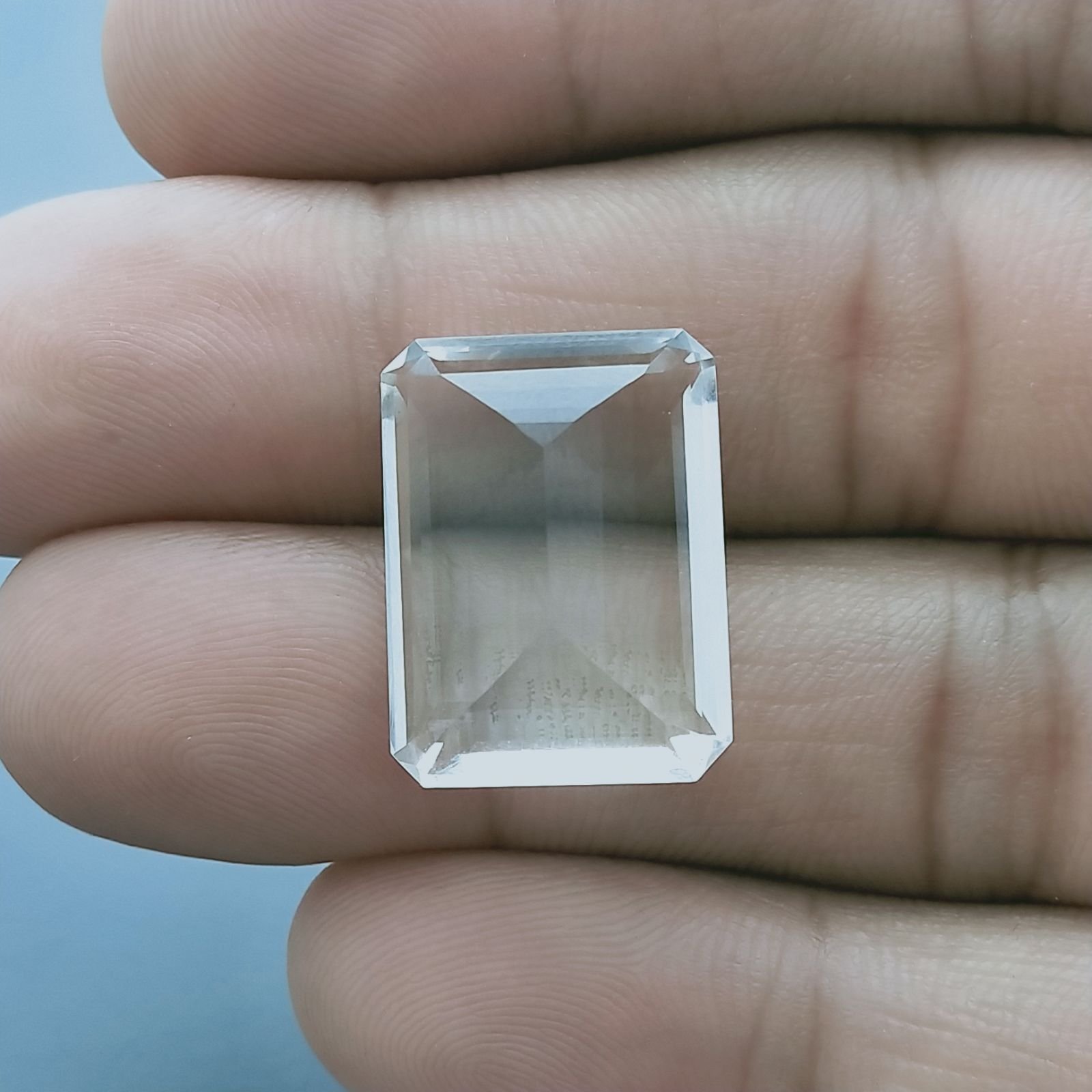 Cristallo Di Rocca Naturale Taglio Smeraldo Ottagono Sfaccettata a Mano Gemma Sciolta 20X14X8mm 18,50+ Carati 1pz