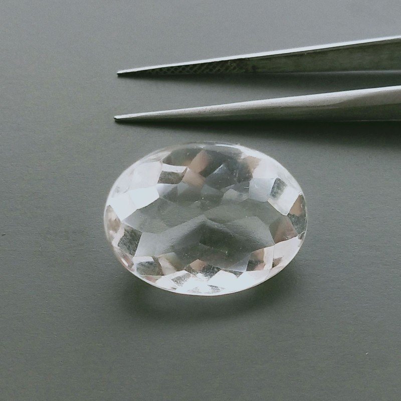Cristallo Di Rocca Naturale Taglio Ovale Liscio-Sfaccettata a Mano Gemma Sciolta 19X14X10mm 17,50 Carati 1pz