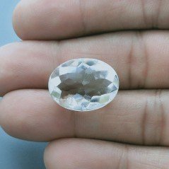 Cristallo Di Rocca Naturale Taglio Ovale Liscio-Sfaccettata a Mano Gemma Sciolta 19X14X10mm 17,50 Carati 1pz