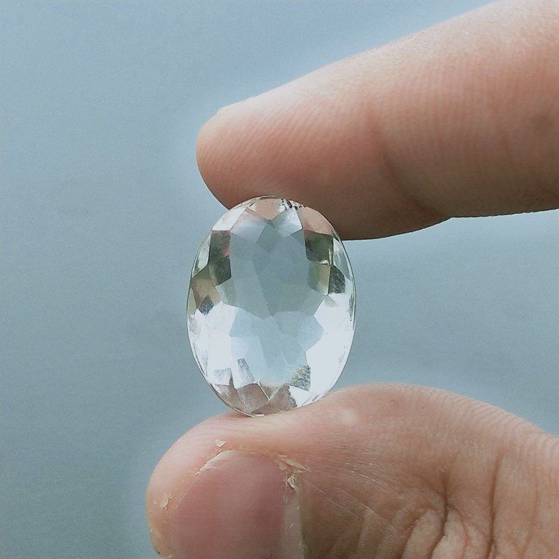 Cristallo Di Rocca Naturale Taglio Ovale Liscio-Sfaccettata a Mano Gemma Sciolta 19X14X10mm 17,50 Carati 1pz