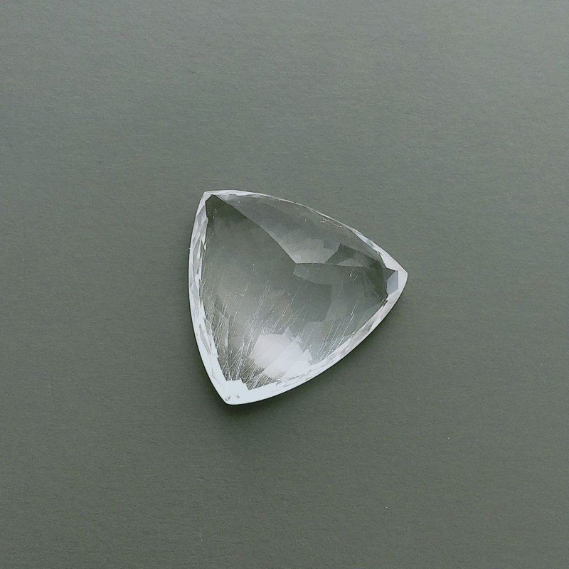 Cristallo Di Rocca Naturale Taglio Trillion Sfaccettata a Mano Gemma Sciolta 18X18X10-11mm 15,50+ Carati 1pz
