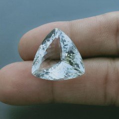 Cristallo Di Rocca Naturale Taglio Trillion Sfaccettata a Mano Gemma Sciolta 20X20X11mm 21,40 Carati 1pz Cristallo Di Rocca Naturale Taglio Trillion Sfaccettata a Mano Gemma Sciolta 20X20X11mm 21,40 Carati 1pz