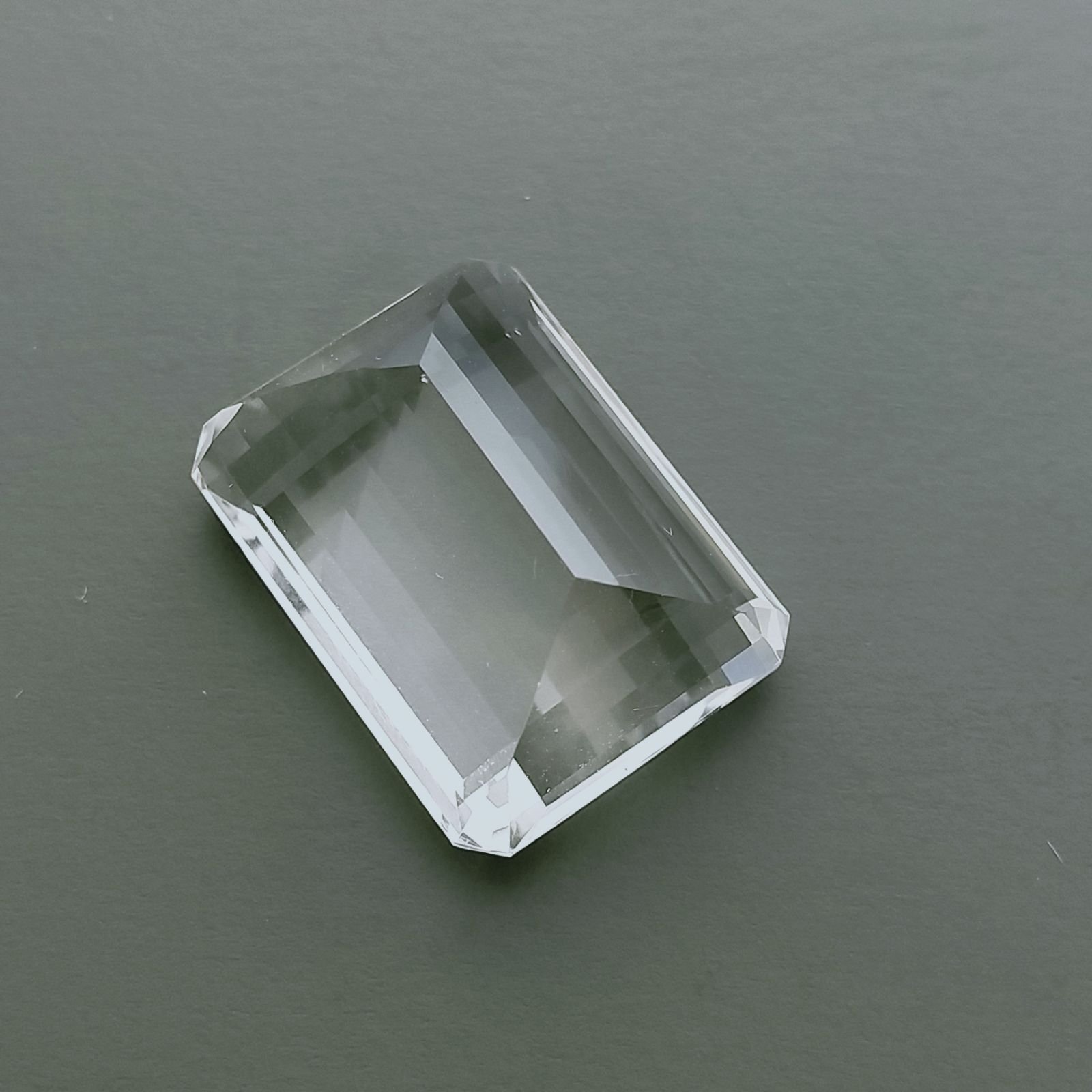 Cristallo Di Rocca Naturale Taglio Smeraldo Ottagono Sfaccettata a Mano Gemma Sciolta 20X14X10mm 24+ Carati 1pz