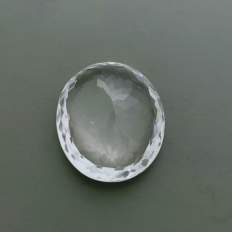 Gemma Sciolta di Cristallo di Rocca Naturale, Taglio Ovale Sfaccettato a Mano, 28x24x13 mm, 54,00 ct