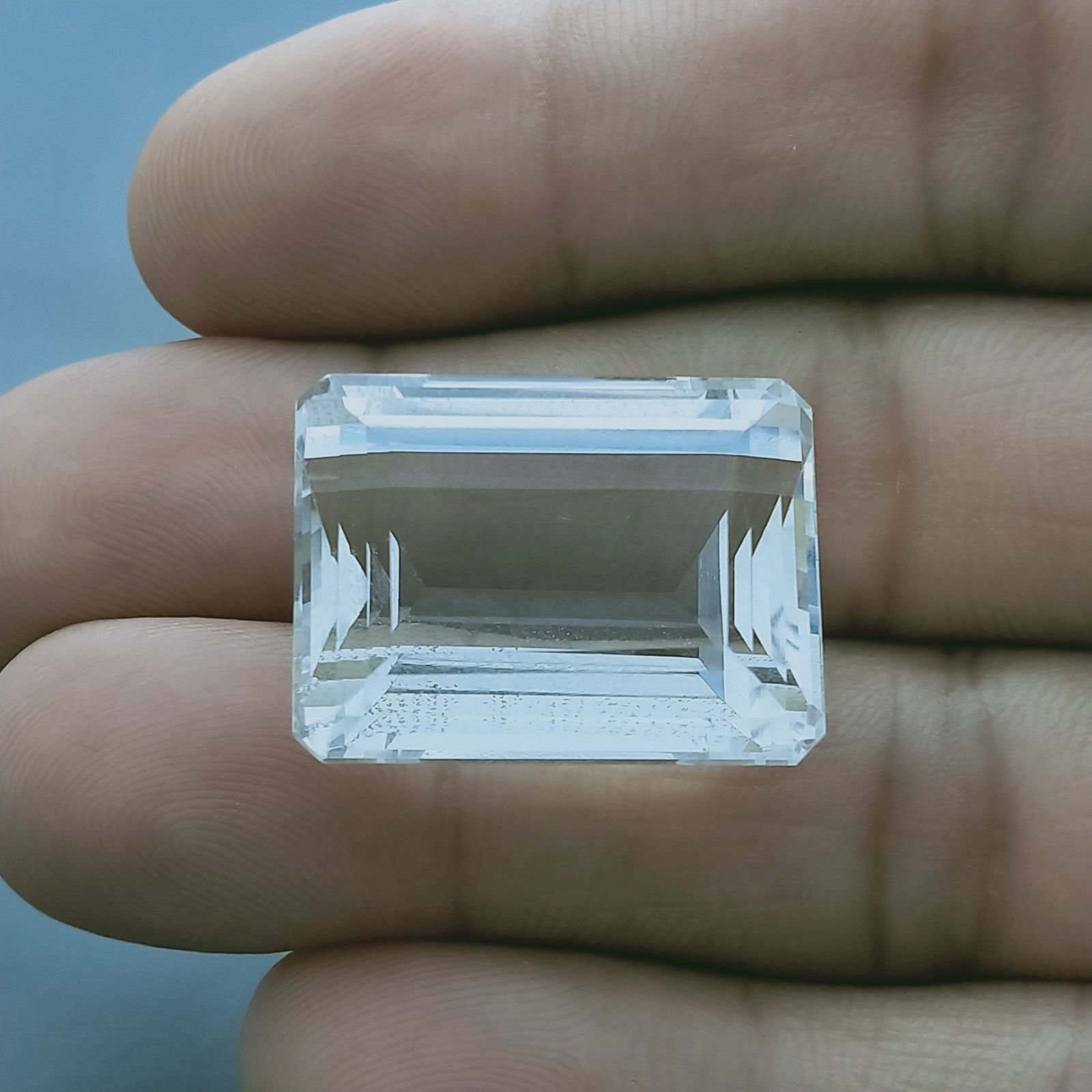 Cristallo Di Rocca Naturale Taglio Smeraldo Ottagono Sfaccettata a Mano Gemma Sciolta 24X18X12mm 45,90 Carati 1pz