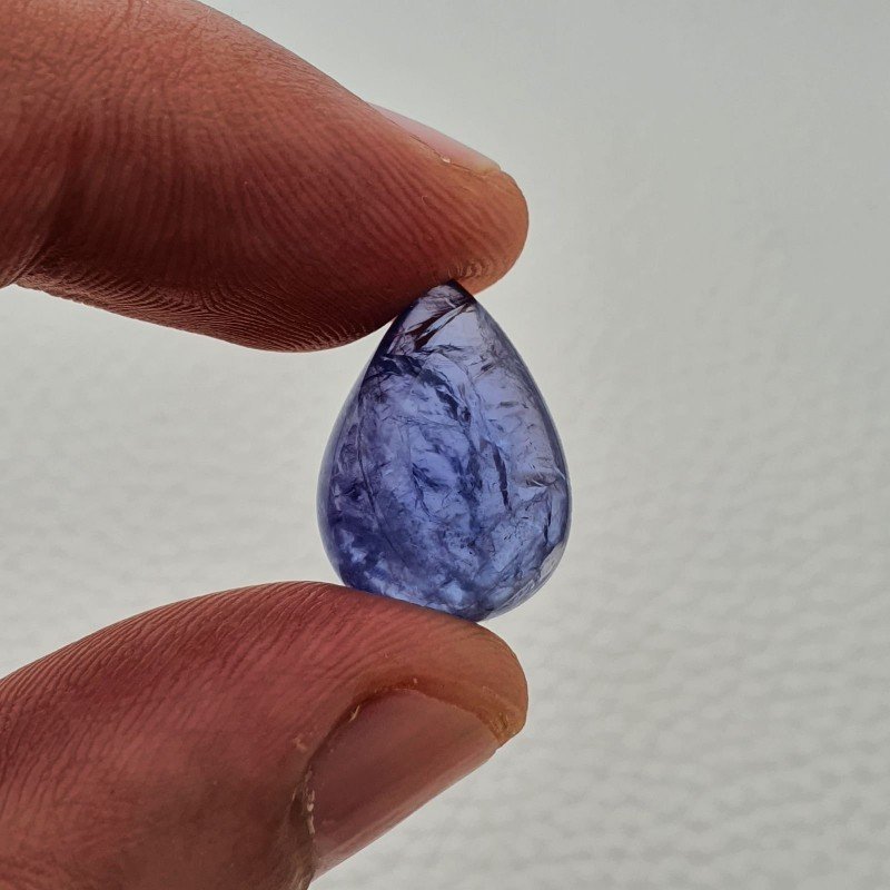 Tanzanite Naturale Forma Goccia Piatto Cabochon Liscio Fatto a Mano 18X13X7mm 15,10 Carati 1pz