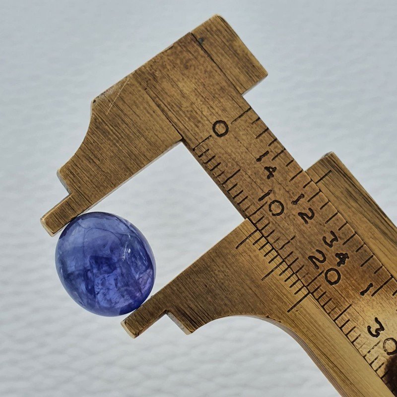 Tanzanite Naturale Forma Ovale Piatto Cabochon Liscio Fatto a Mano 12X10X06mm 6,70 Carati 1pz