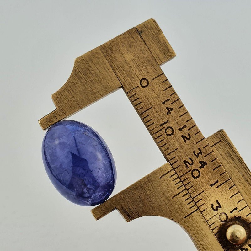 Tanzanite Naturale Forma Ovale Piatto Cabochon Liscio Fatto a Mano 18X13X9mm 20,85 Carati 1pz