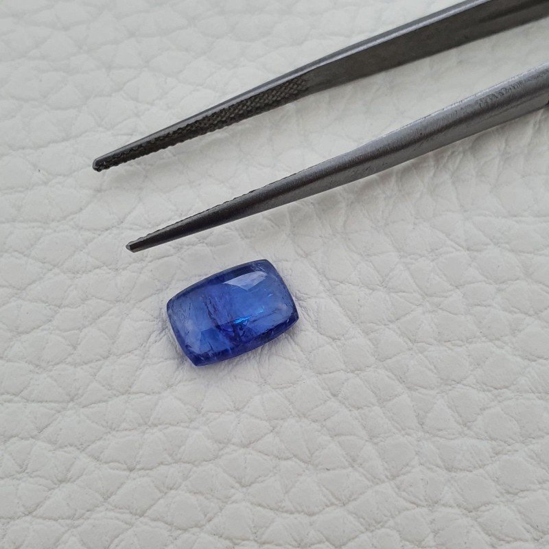 Tanzanite Naturale Forma Cuscino Piatto Cabochon Liscio Fatto a Mano 10X7X3mm 2,50Carati 1pz
