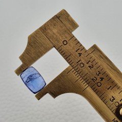 Tanzanite Naturale Forma Cuscino Piatto Cabochon Liscio Fatto a Mano 10X7X3mm 2,50Carati 1pz