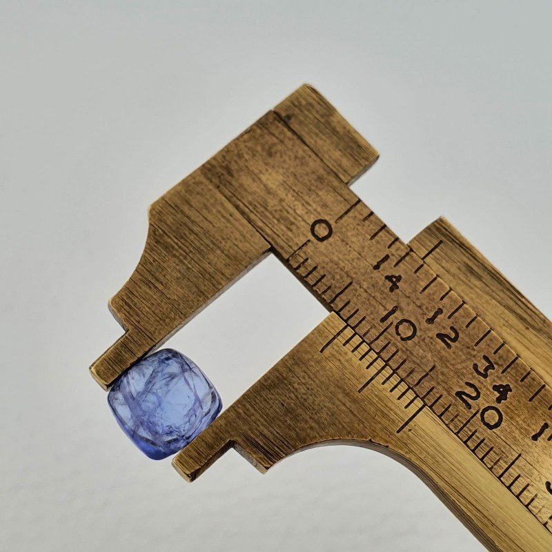Tanzanite Naturale Forma Cuscino Quadrato Piatto Cabochon Liscio Fatto a Mano 8X8X4mm 2,85 Carati 1pz