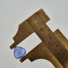 Tanzanite Naturale Forma Cuore Piatto Cabochon Liscio Fatto a Mano 8X8X4mm 2,35 Carati 1pz