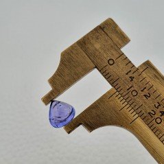 Tanzanite Naturale Forma Cuore Piatto Cabochon Liscio Fatto a Mano 8X7X4mm 2,30 Carati 1pz