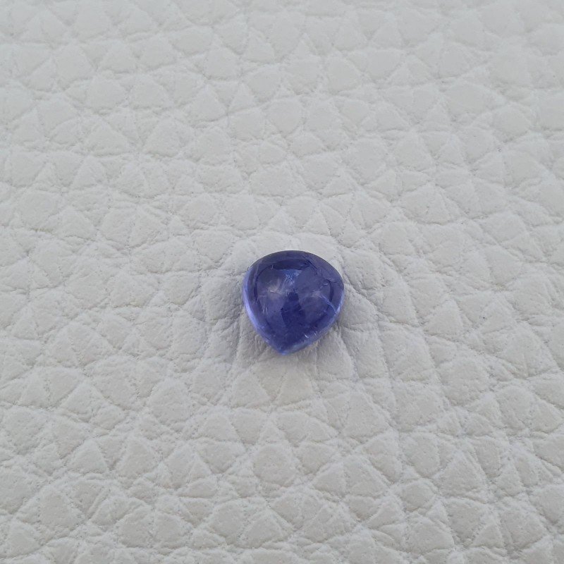 Tanzanite Naturale Forma Cuore Piatto Cabochon Liscio Fatto a Mano 6X6X4mm 2,20 Carati 1pz
