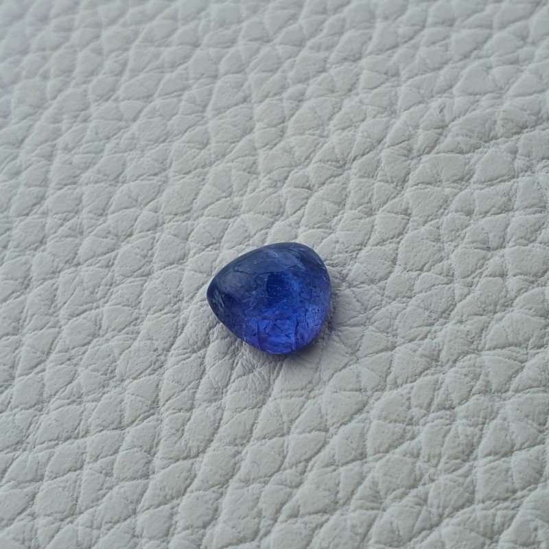 Tanzanite Naturale Forma Cuore Piatto Cabochon Liscio Fatto a Mano 9X9X5mm 3,40 Carati 1pz