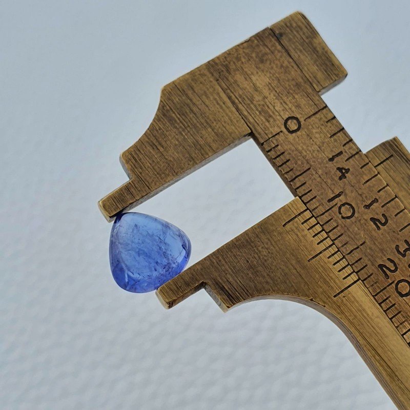 Tanzanite Naturale Forma Cuore Piatto Cabochon Liscio Fatto a Mano 9X9X5mm 3,40 Carati 1pz
