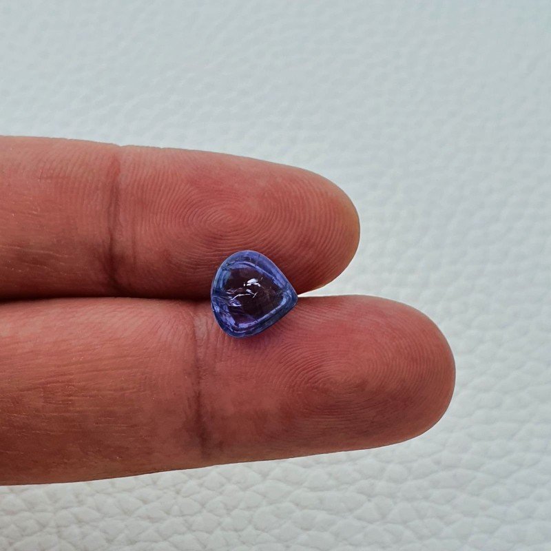 Tanzanite Naturale Forma Cuore Piatto Cabochon Liscio Fatto a Mano 9X9X5mm 3,80 Carati 1pz