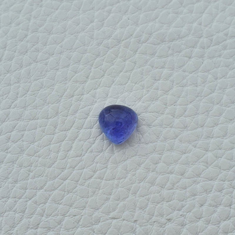 Cabochon di Tanzanite Naturale Cuore, Piatto e Liscio, 10x10x6 mm, 5,60 ct, Fatto a Mano