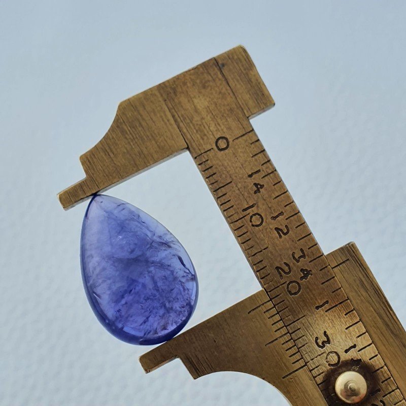 Tanzanite Naturale Forma Goccia Piatto Cabochon Liscio Fatto a Mano 21X14X07mm 18,50 Carati 1pz
