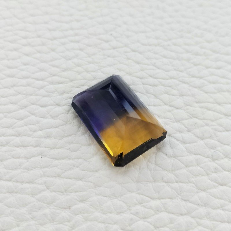 Ametrina Idrotermale Taglio Smeraldo Ottagono Sfaccettata a Mano Gemma Sciolta 21X15X9mm 23,15 Carati 1pz