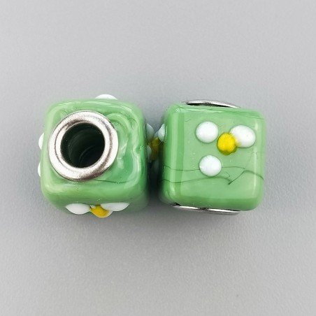 Perlina foro largo quadrato verde oliva con puntini gialli bianchi 13.5x8.5mm 1pz